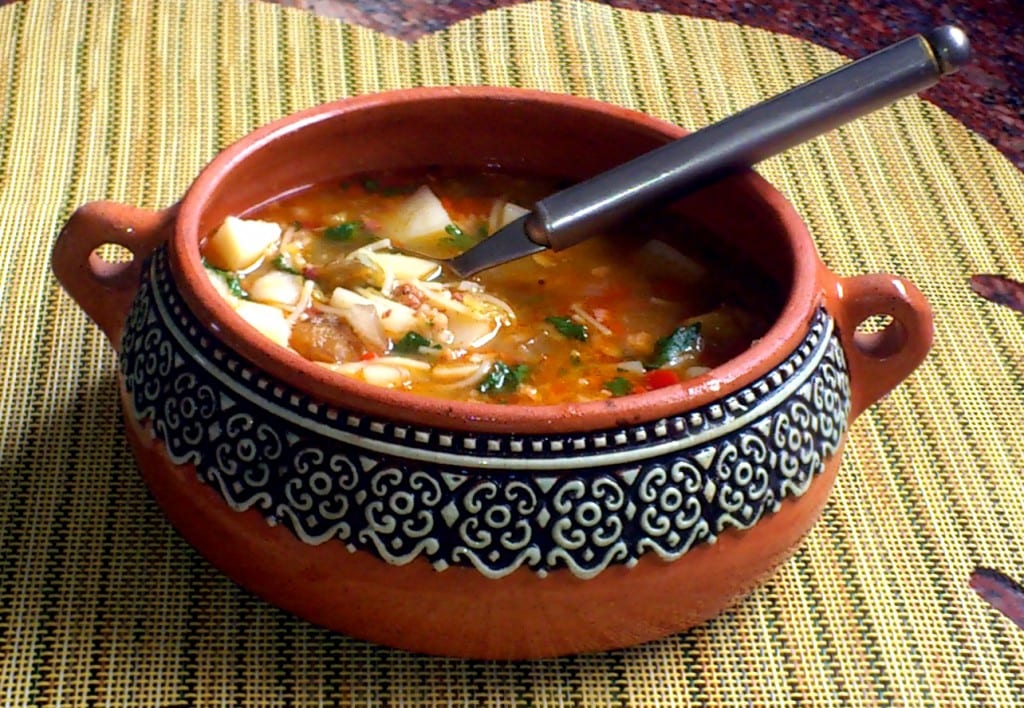 Sopa de Chorizos - Recetas Salvadoreñas.